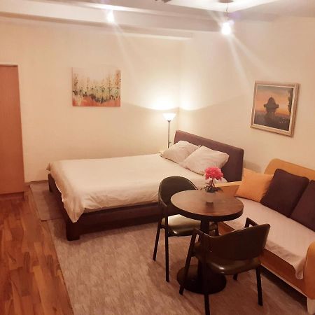 Apartman Stari Grad Leilighet Sarajevo Eksteriør bilde